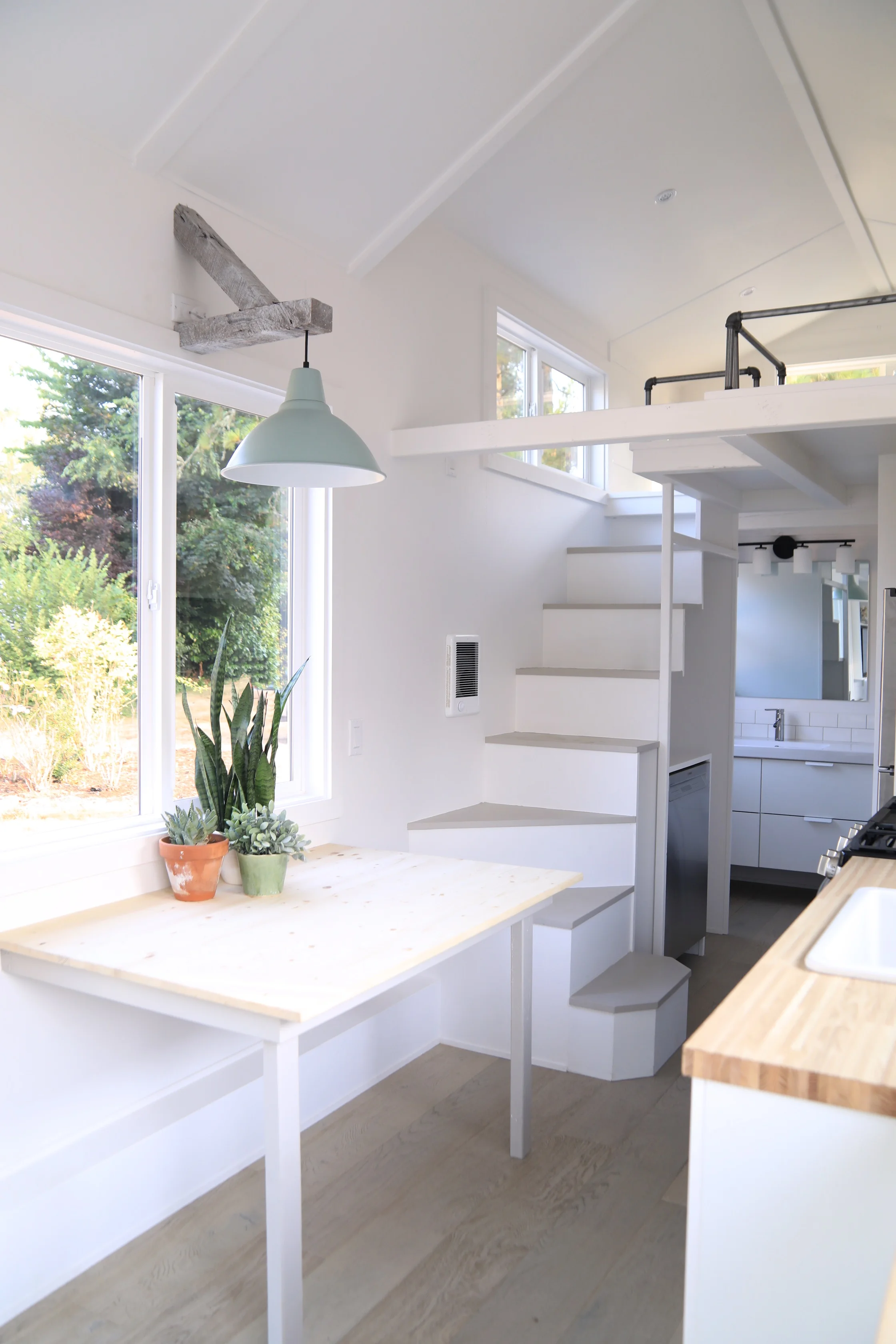 马里布·匠心之作机芯（注：Movement在钟表领域常指机芯，若不是钟表相关语境，Movement可根据实际情况译为装置活动等，但仅从这简短短语推测钟表语境更合理，若有其他背景信息可进一步调整） -9