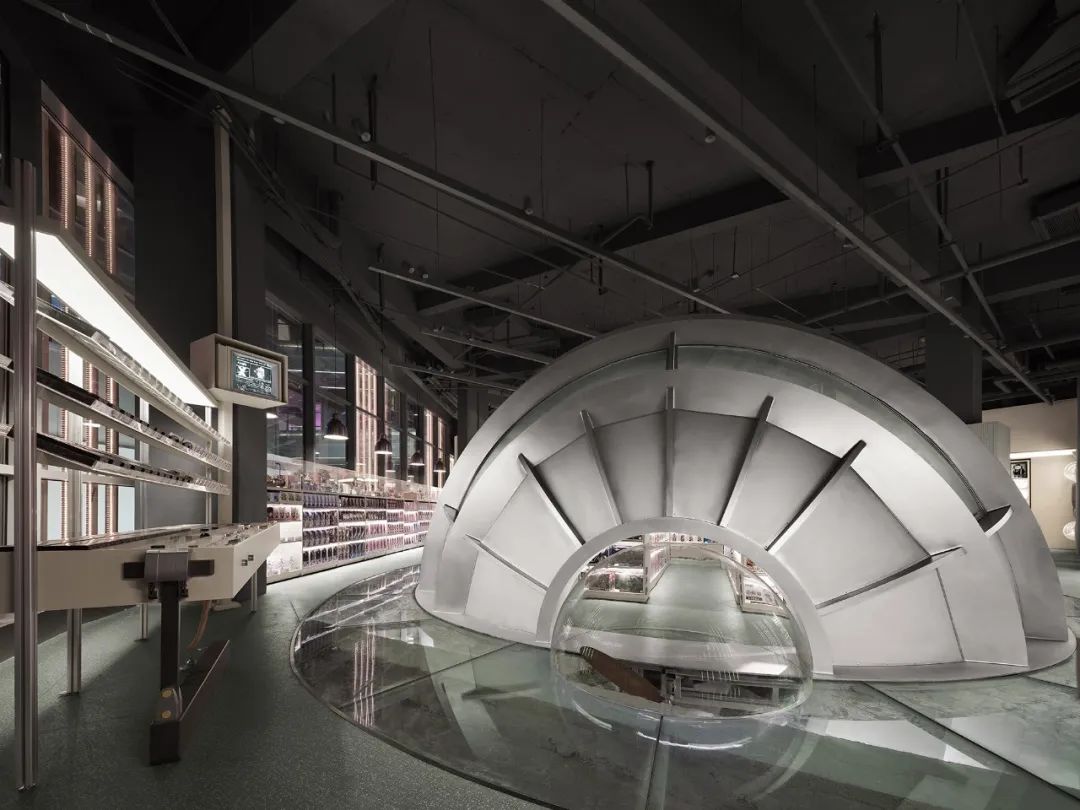 穿越X11次元潮玩飞艇即将启程，复古到未来｜TOMO東木筑造-313