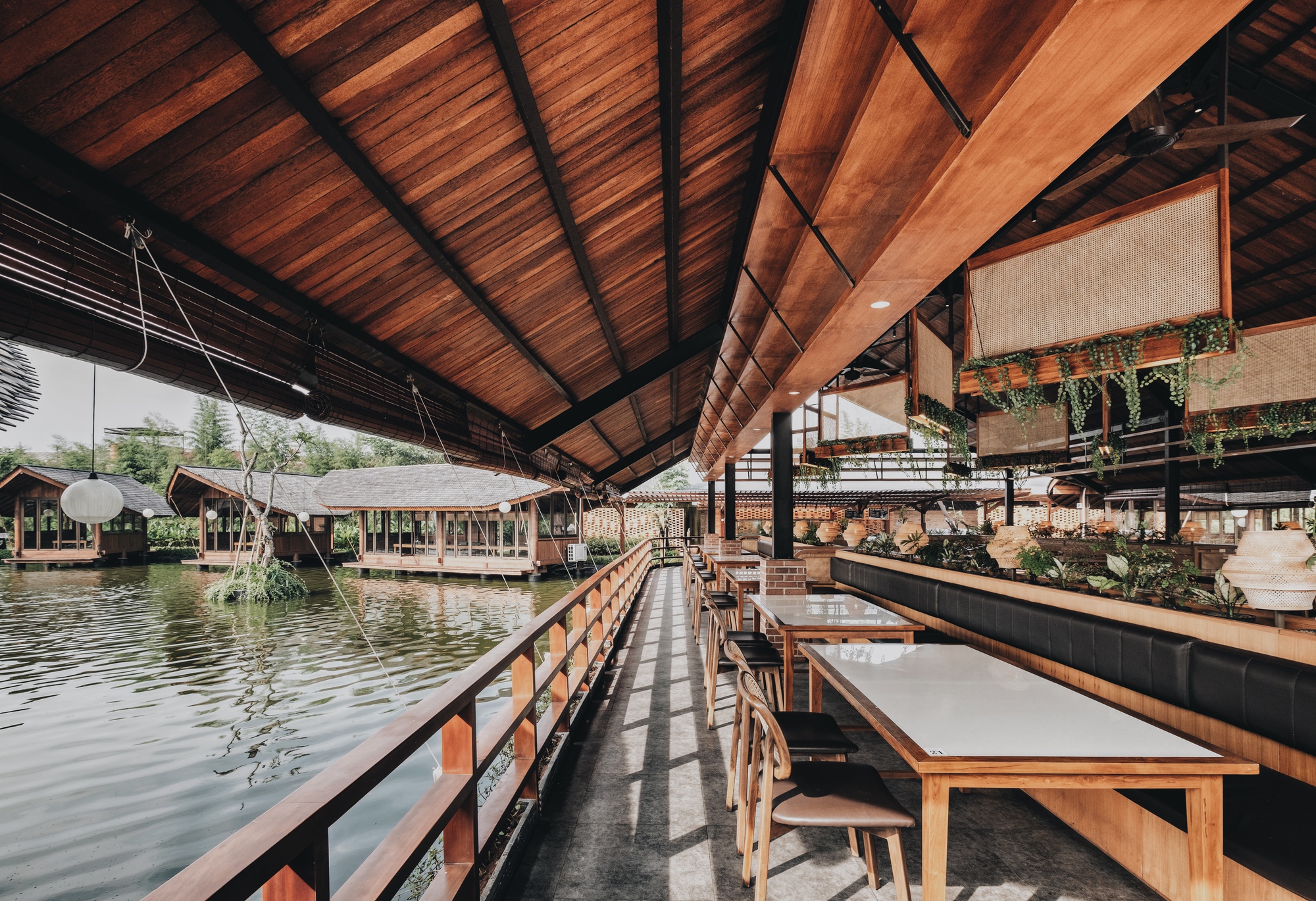 塔拉加桑皮伦亭阁丨印度丨Seniman Ruang-22