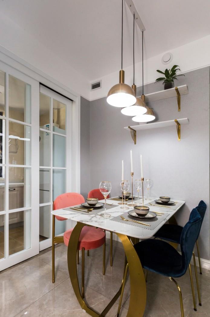 98 平米现代轻奢四房改造,设计师用心打造蓝粉主题空间-45