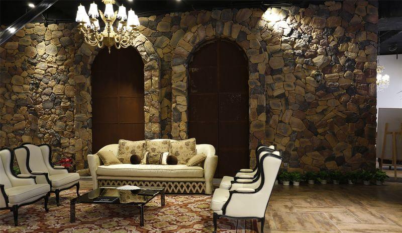 天津居然之家国际家居展馆——金字塔光影空间的原始魅力-28