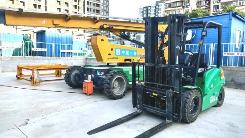 北京市委书记尹力调研中建一局承建的光源里棚户区改造项目-70