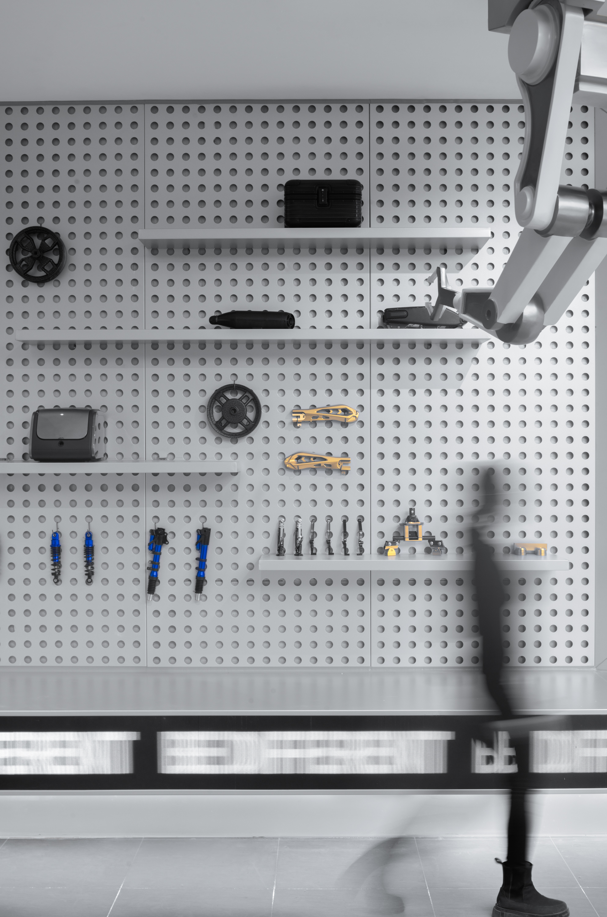 π无止境,创新无限 · 派电科技官方线下旗舰店设计丨INGROUP-20