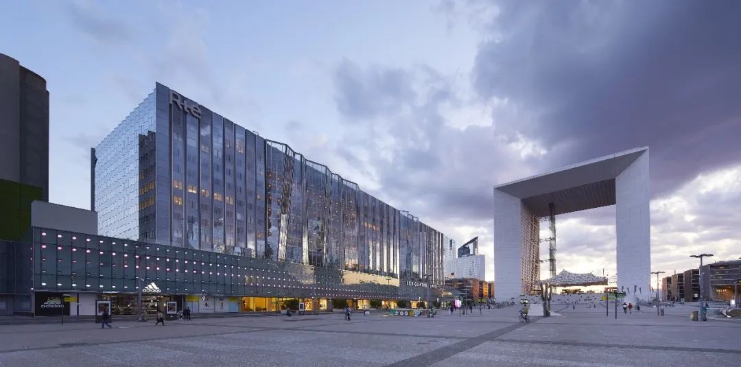 巴黎拉德芳斯商业区改造丨法国巴黎丨KPF-22