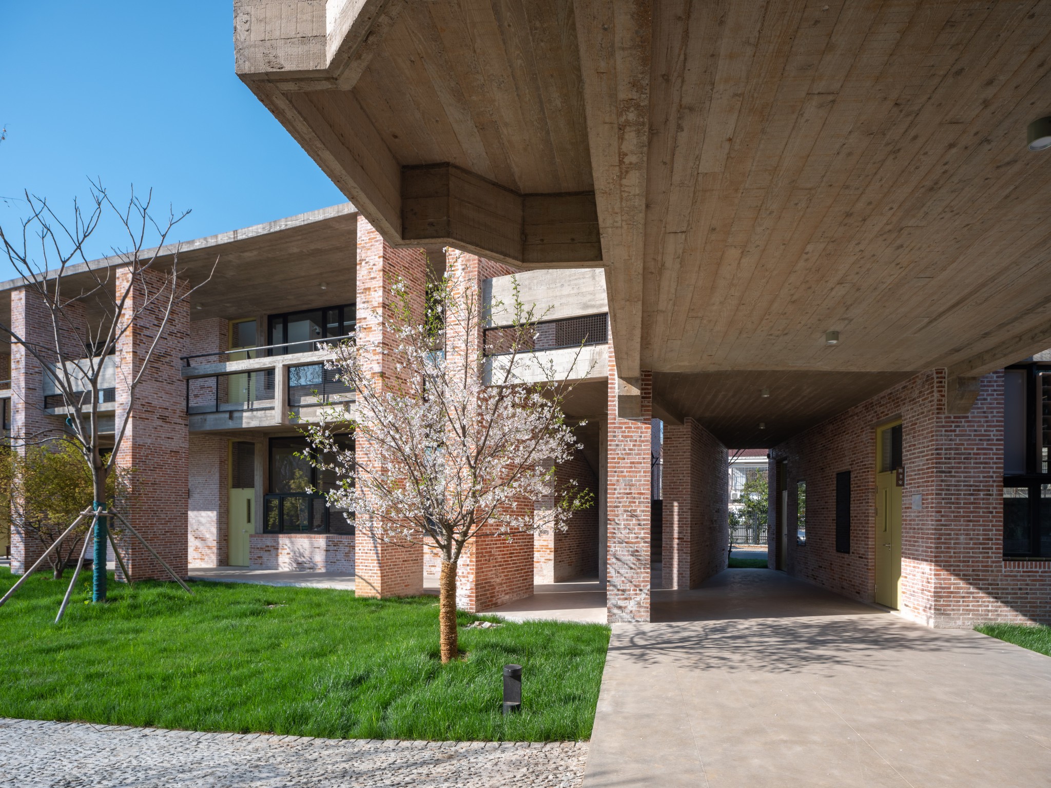 丁蜀成校丨中国江苏丨亘建筑事务所（genarchitects）-23