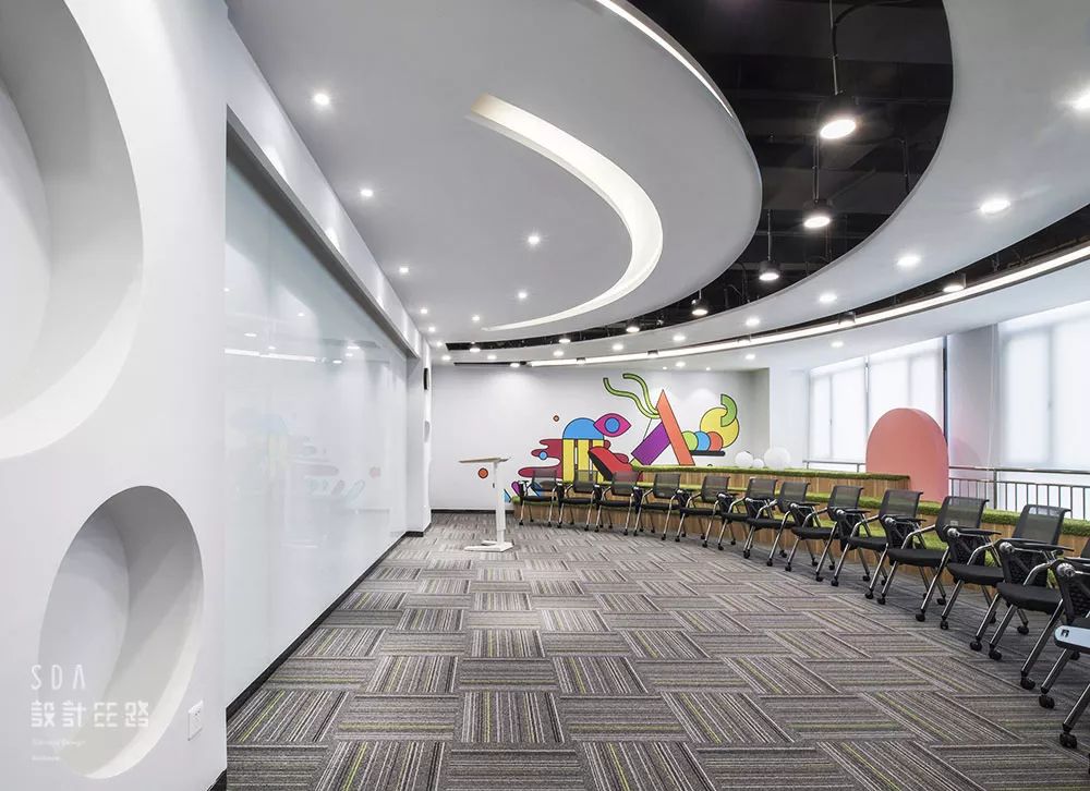 《哈利·波特》魔法空间,今日头条办公室的创新设计-156