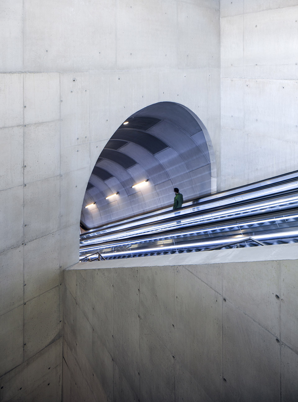 多变的地下空间-Løren地铁站 / Arne Henriksen Arkitekter 和 MDH Arkitekter-7