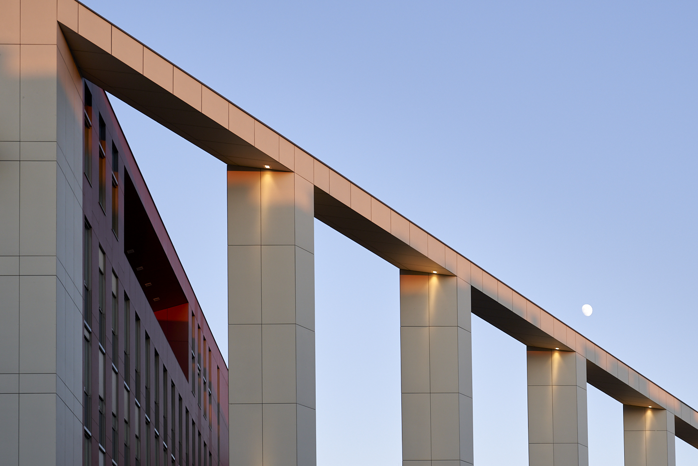 公共服务大学丨匈牙利布达佩斯丨FintaStudio-22