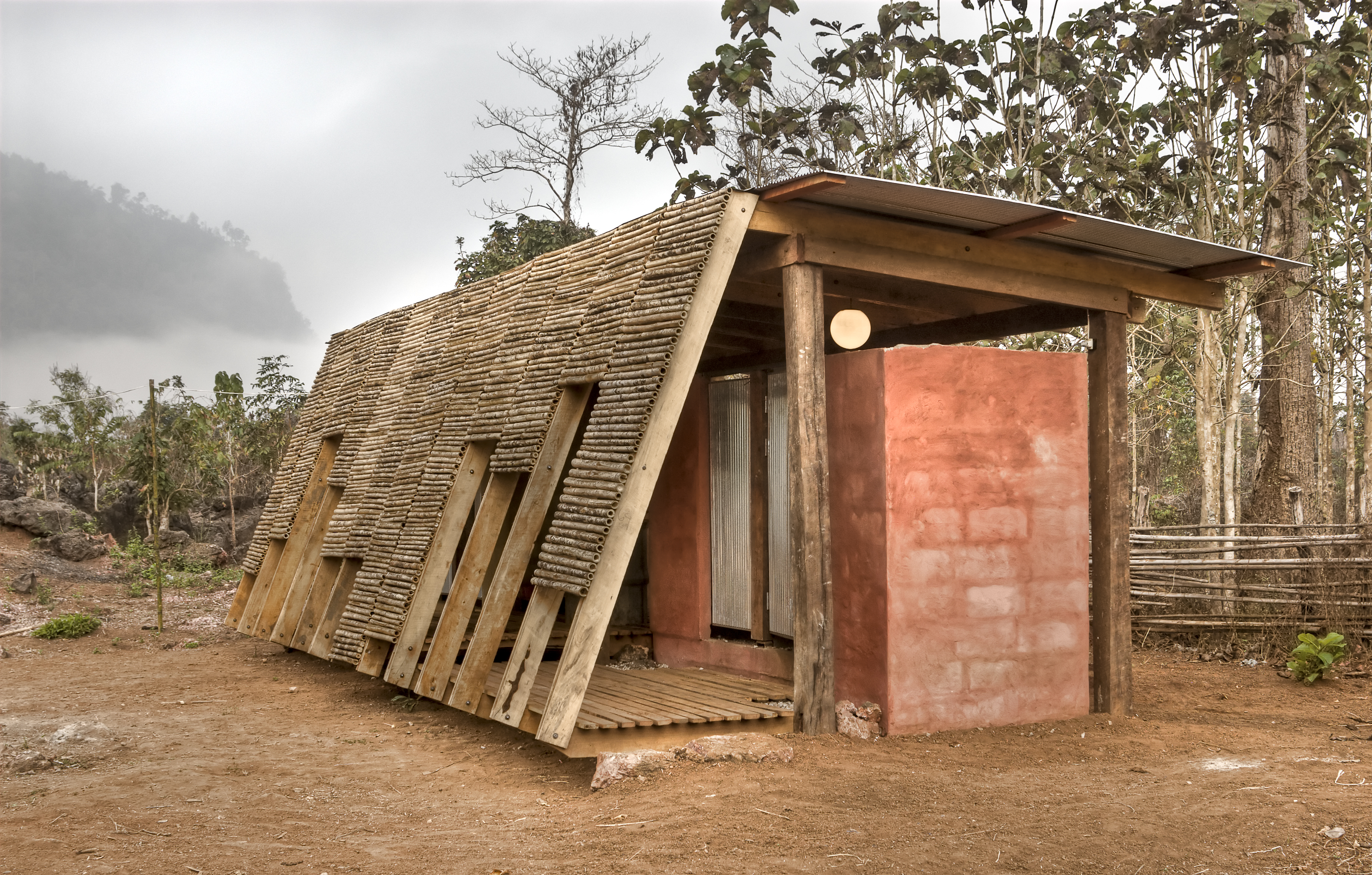 泰北孤儿院温馨浴室设计，功能性与本土文化完美融合-20