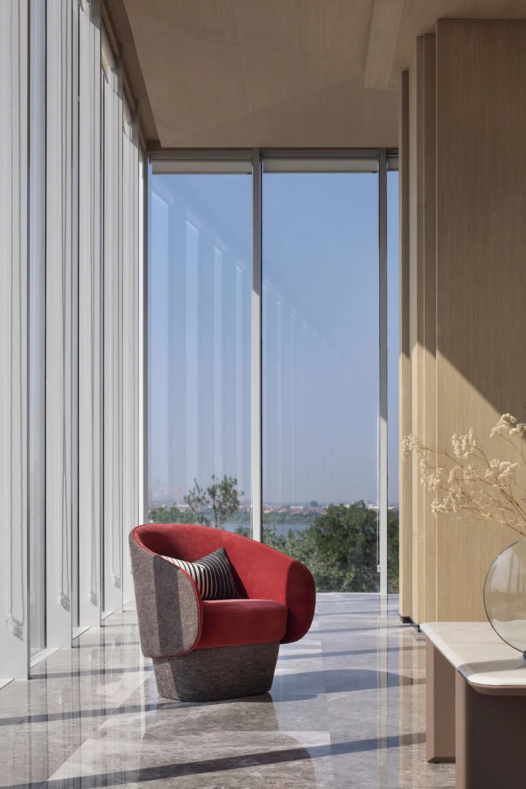 协信天骄观澜售楼处 | 水光之韵,自然之美-12