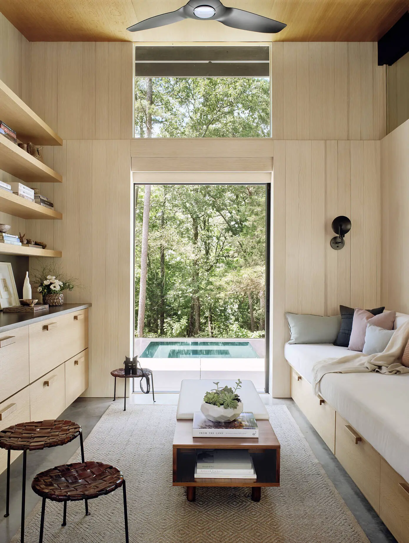 湖畔木屋 | 周末度假的温馨设计-1