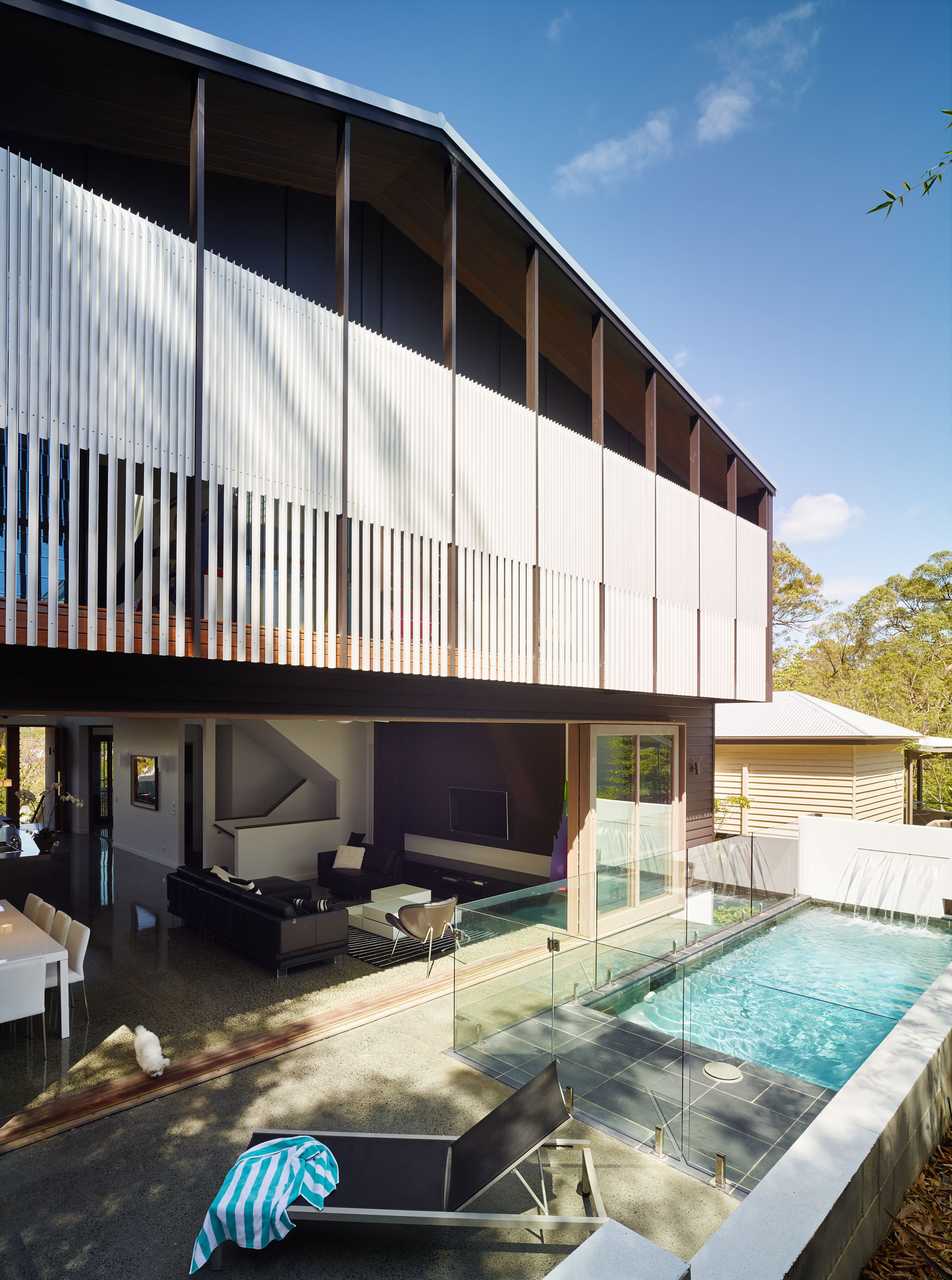 澳大利亚麦基阳台别墅丨Shaun Lockyer Architects-17