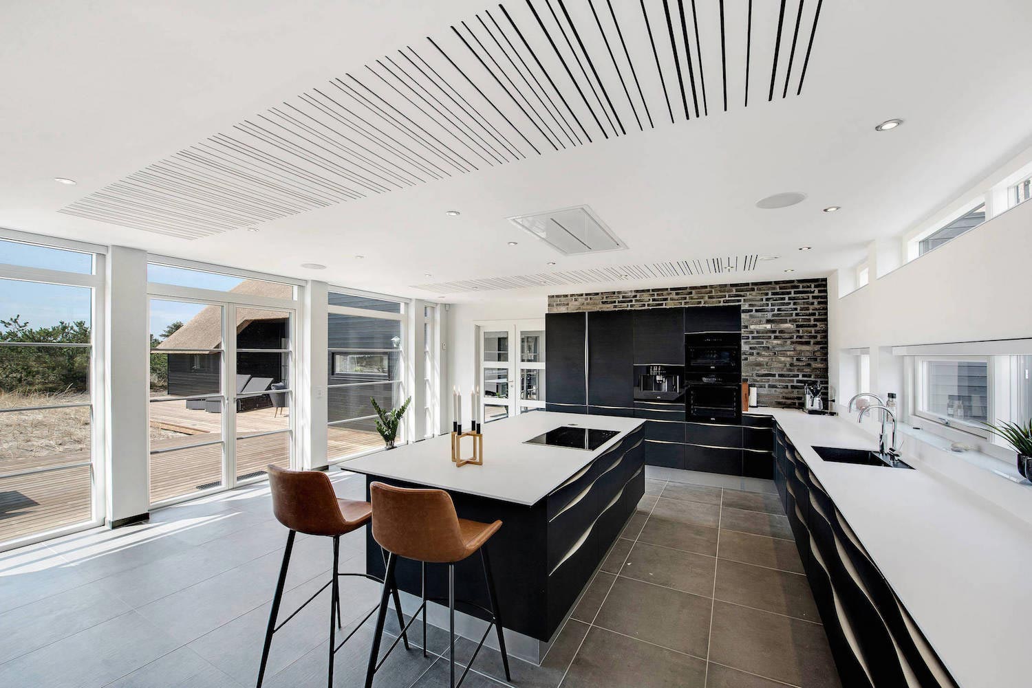 明亮丹麦 Blåvand 乡村风格住宅设计-5