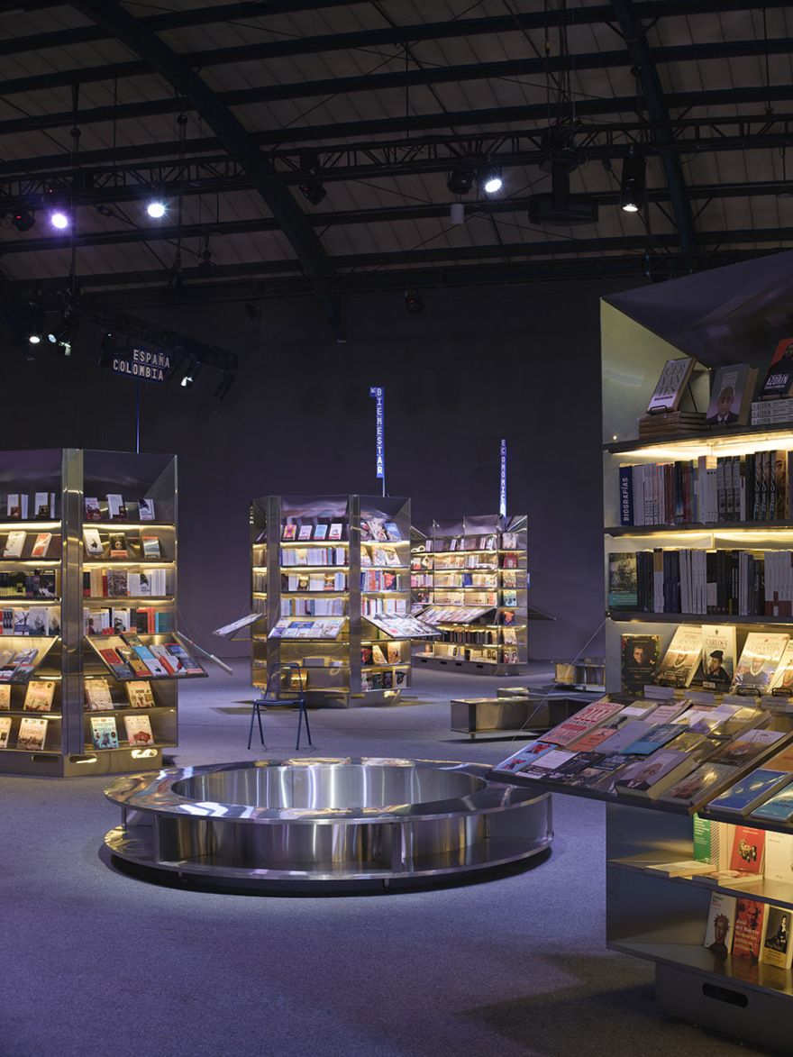 2025年波哥大国际图书博览会西班牙国家馆丨哥伦比亚丨Lluís Alexandre Casanovas Blanco等-40