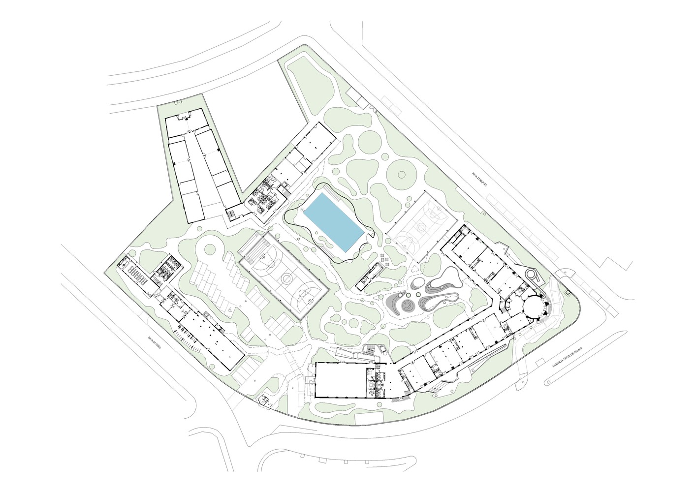 校园里的纽带公园,Triptyque-29