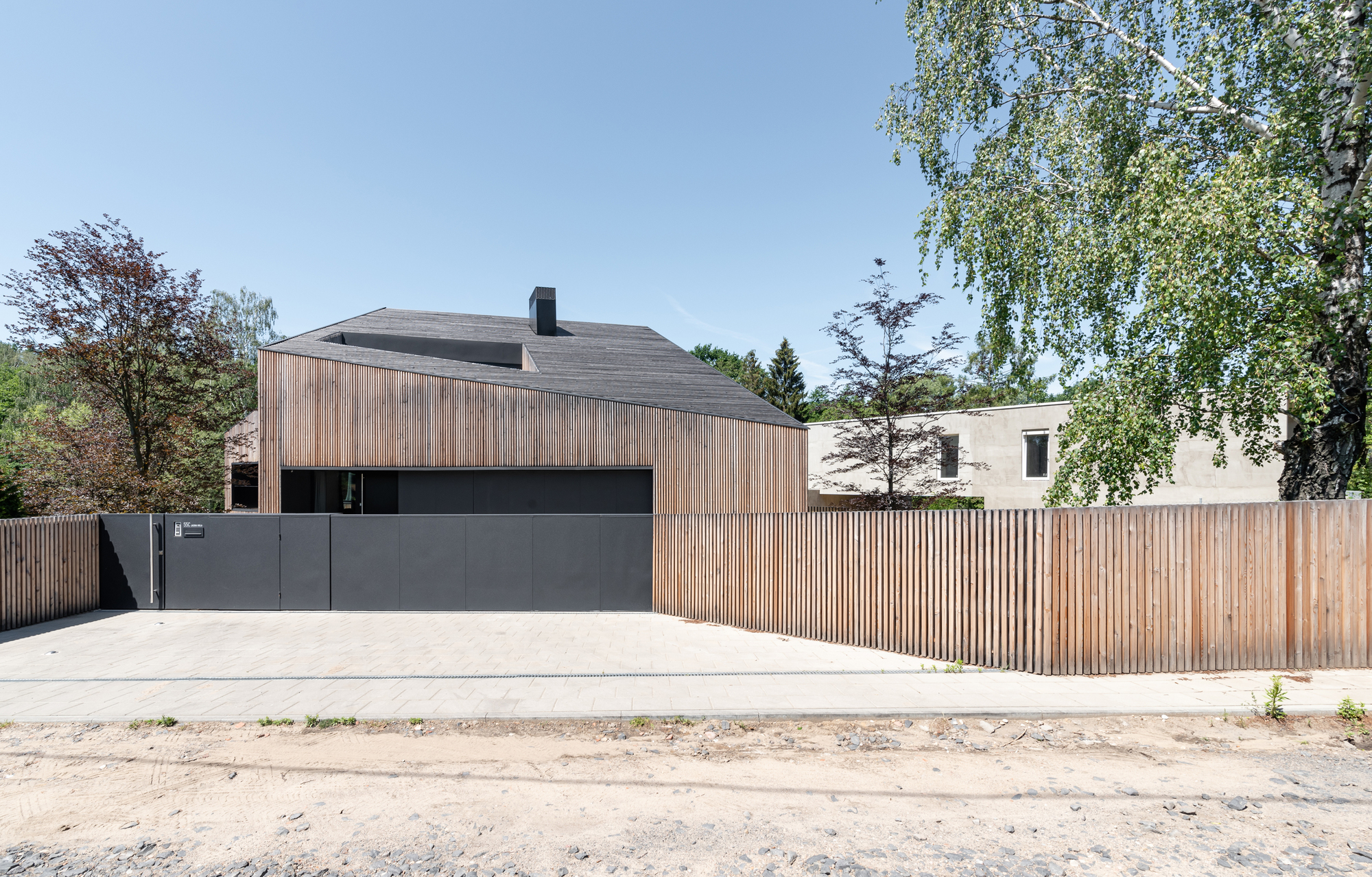 波兹南的破旧房屋丨波兰波兹南丨Ultra Architects-11