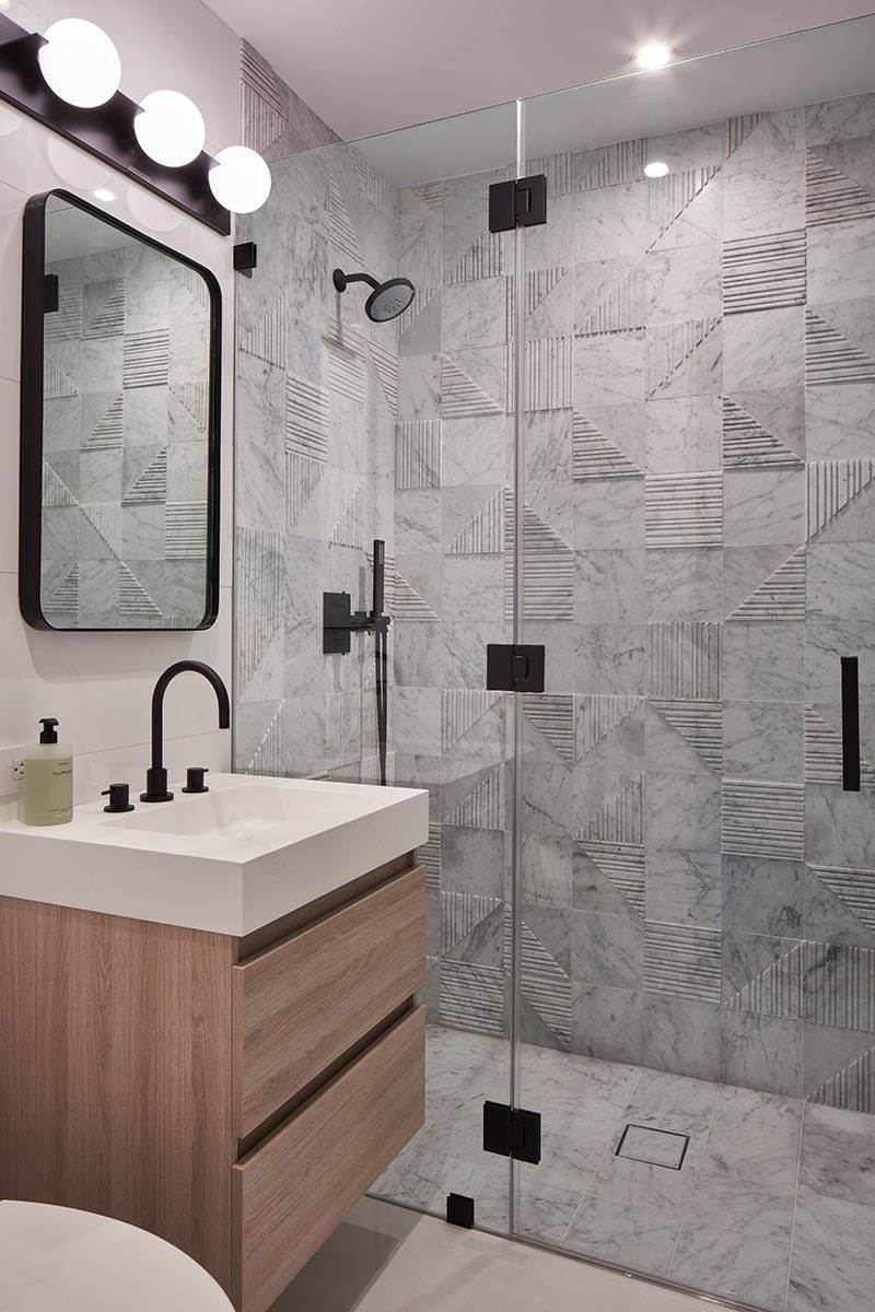 轻松升级!打造豪华浴室的平价技巧-95