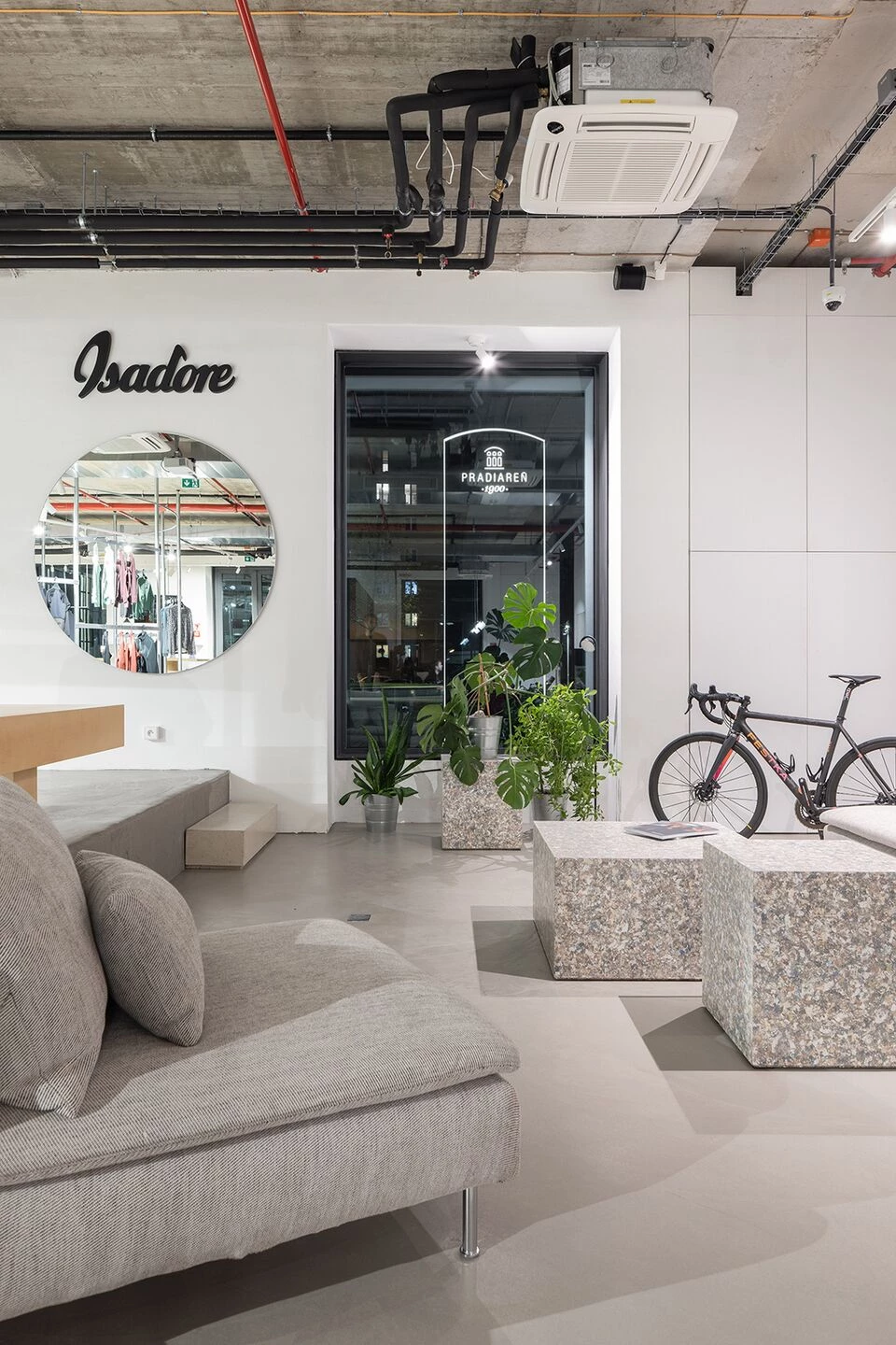 Isadore 商店室内设计丨斯洛伐克布拉迪斯拉发丨Grau Architects-38