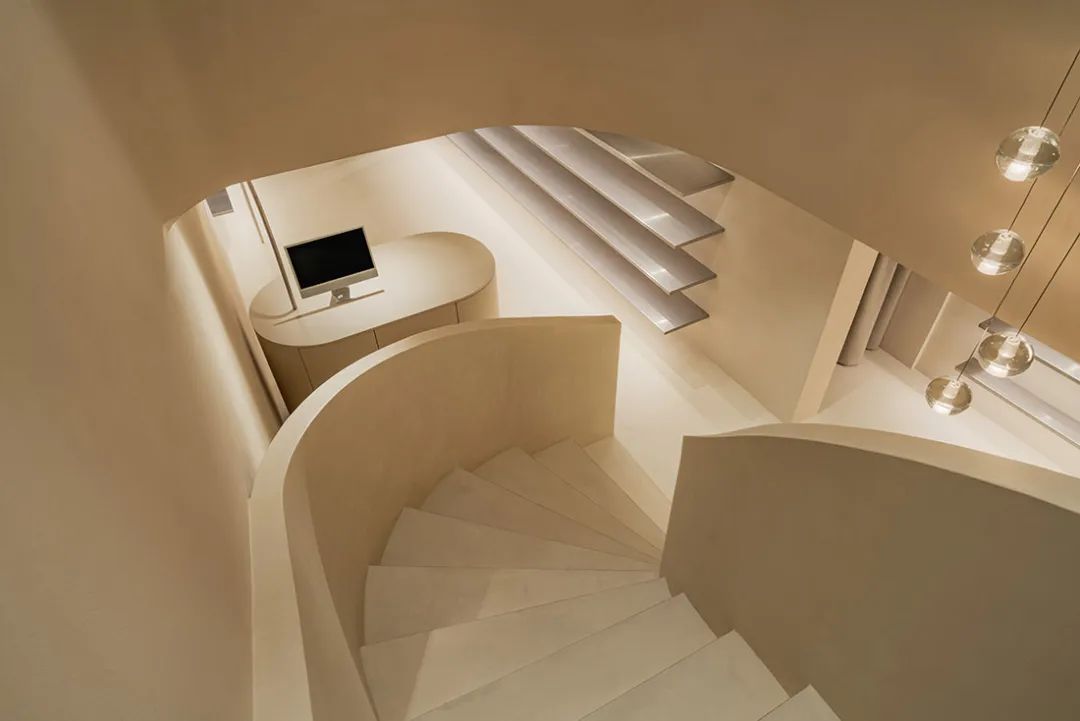 FLAIR 服装品牌店室内设计丨意大利丨ASAGGIO Architecture-6