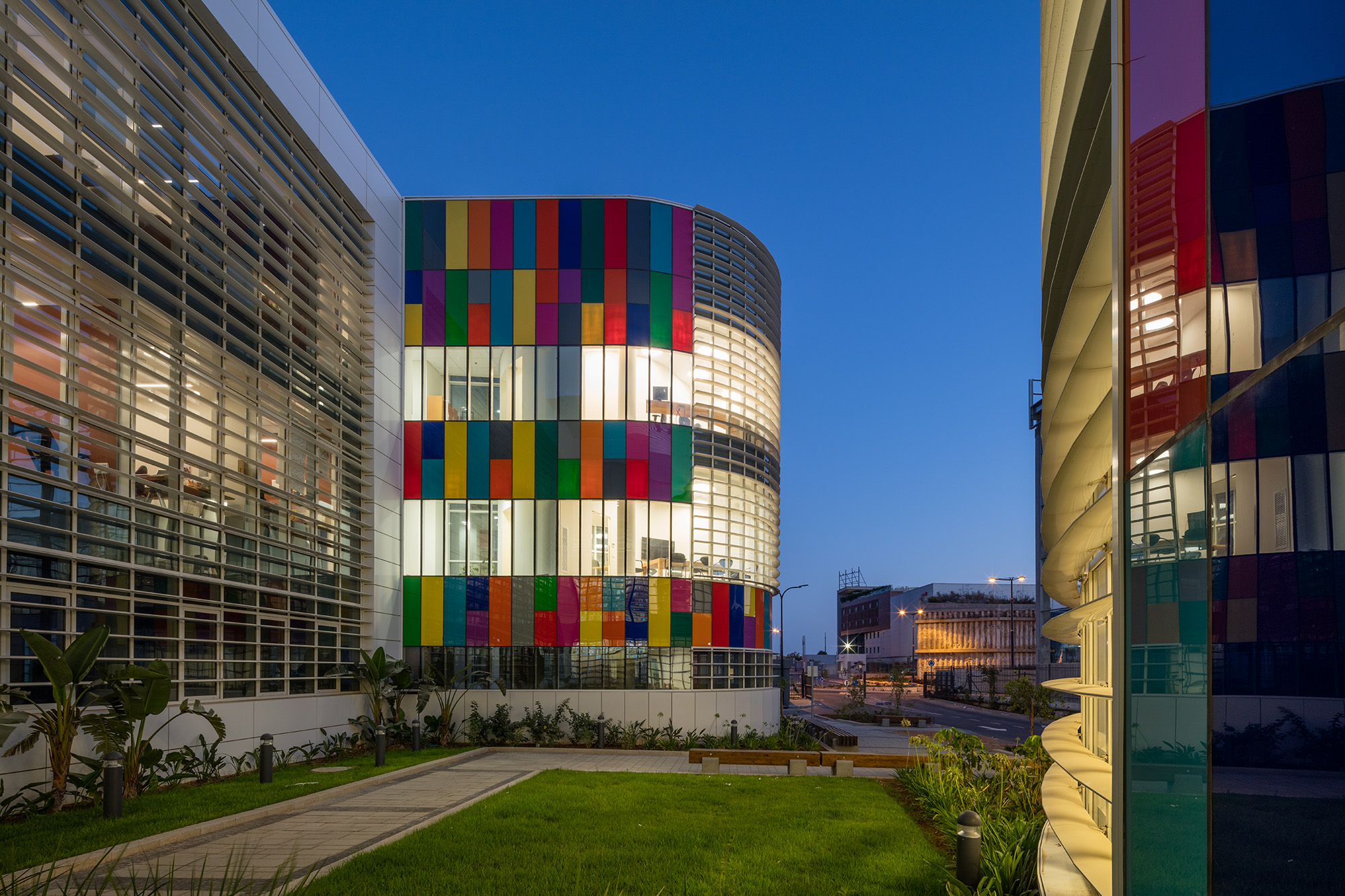 以色列知名出版公司新总部-30