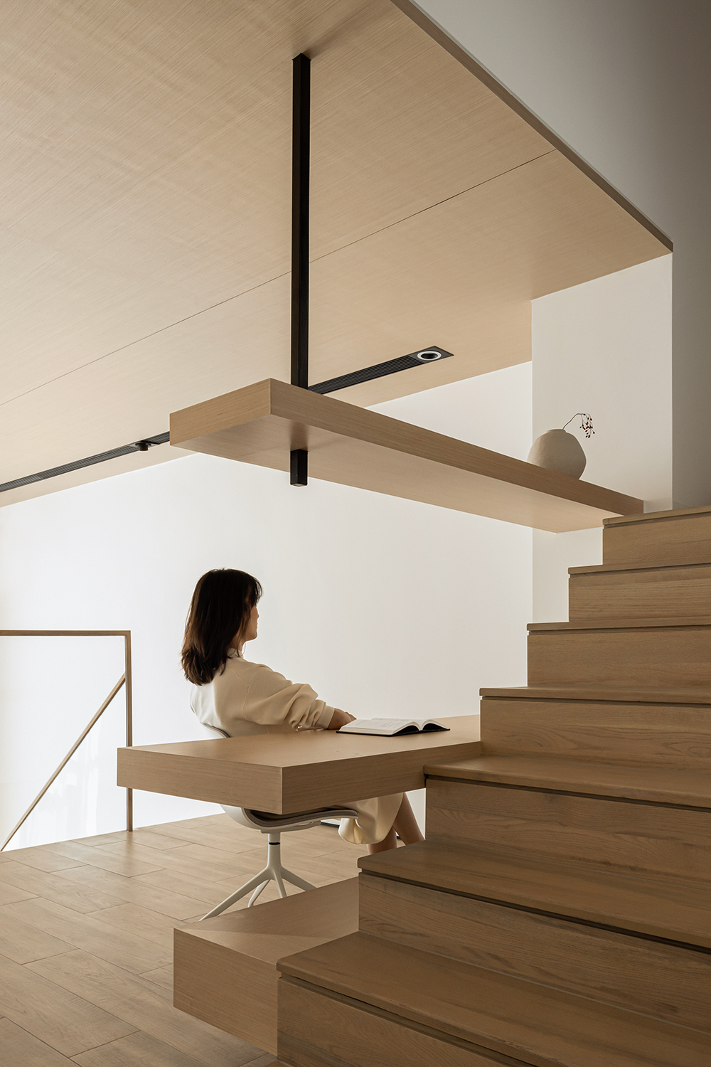 四层叠墅 素简原木风,悠然生活美学丨境屿空间设计-19