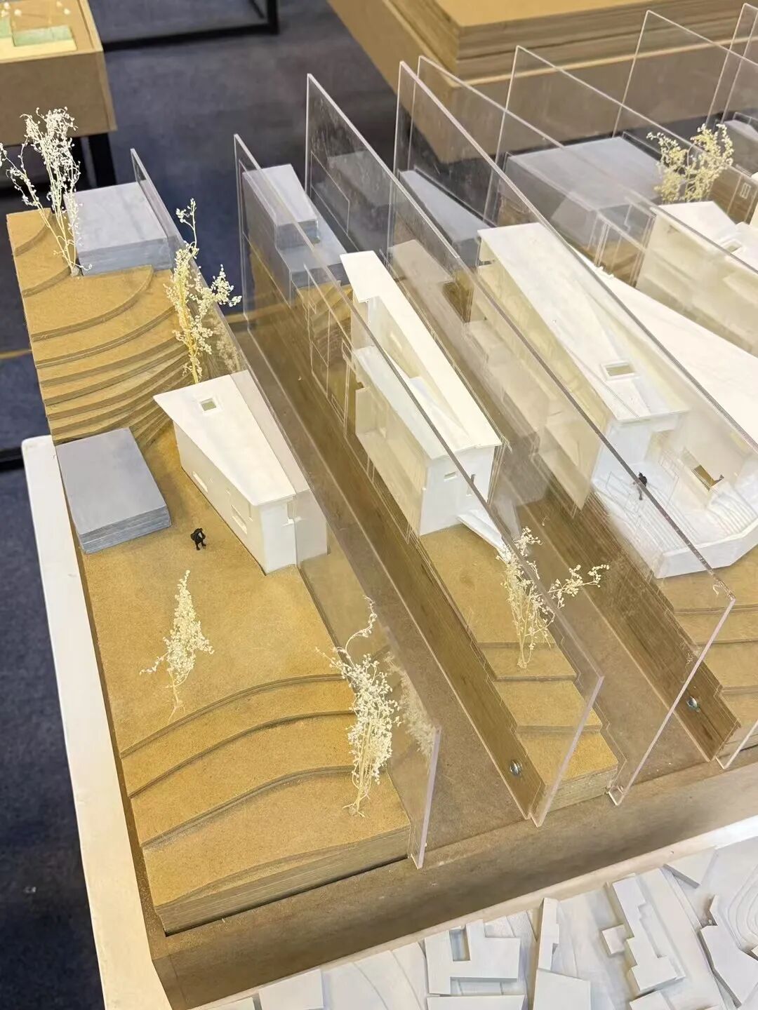 毕设金奖！中国美院学姐用“2.5维”重构希腊悬崖剧院，用“碎片”拼出一座火山岛文化地标！-63