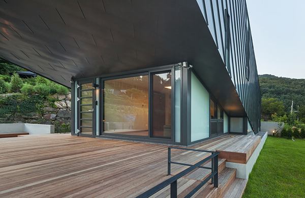 韩国倾斜锌包层房屋丨Praud的Dongwoo Yim和Rafael Luna-14