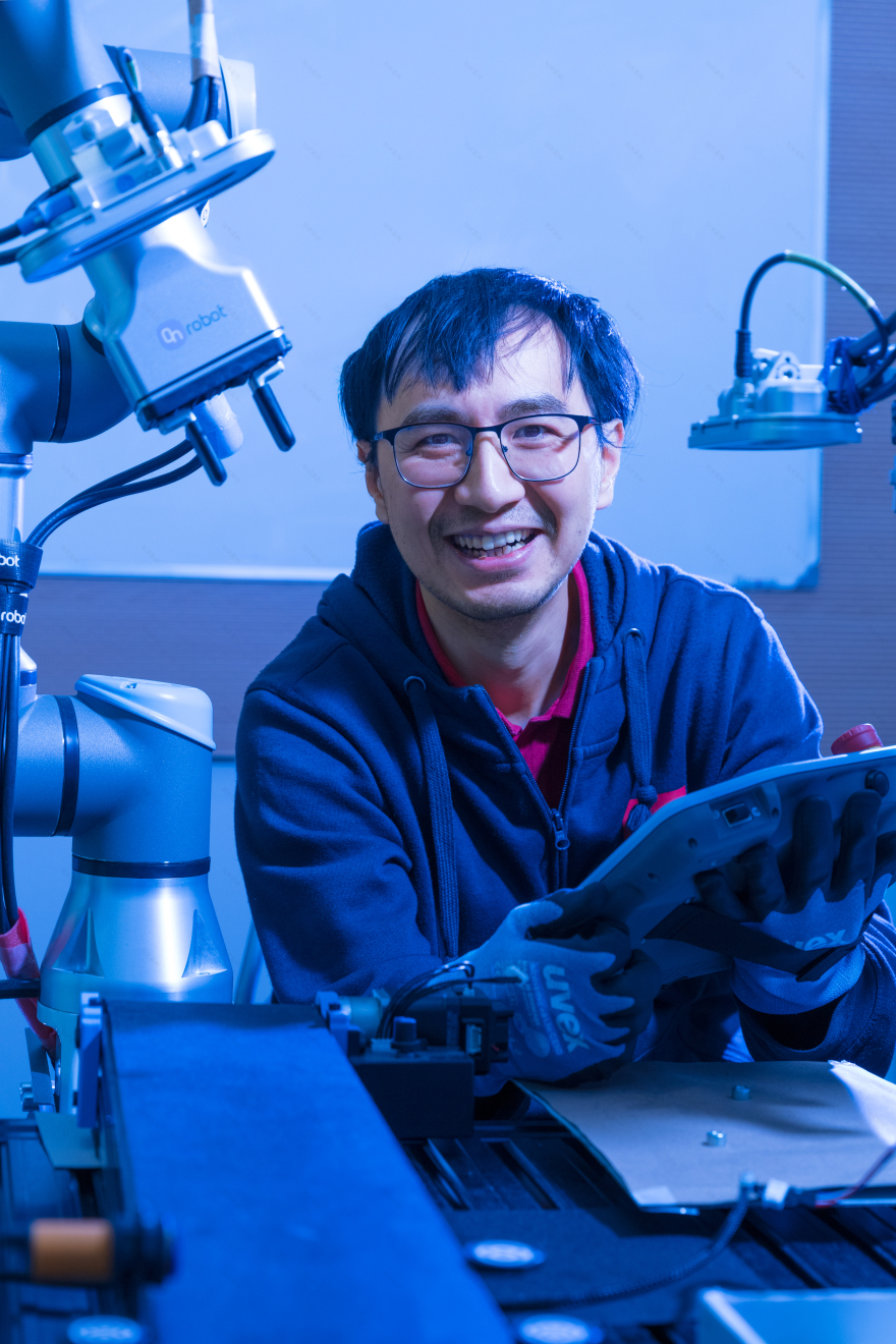 法国原子能委员会的肖像画
注:CEA一般指法国原子能委员会(Commissariat à l'énergie atomique et aux énergies alternatives ) -8