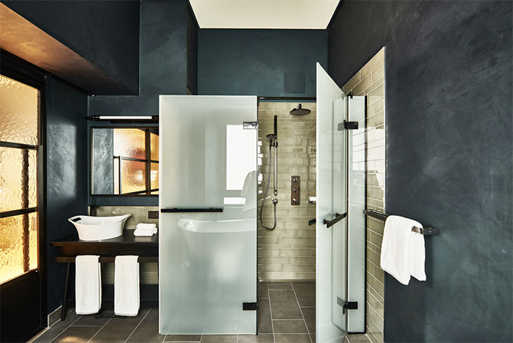 德国前监狱变身工业风酒店-29