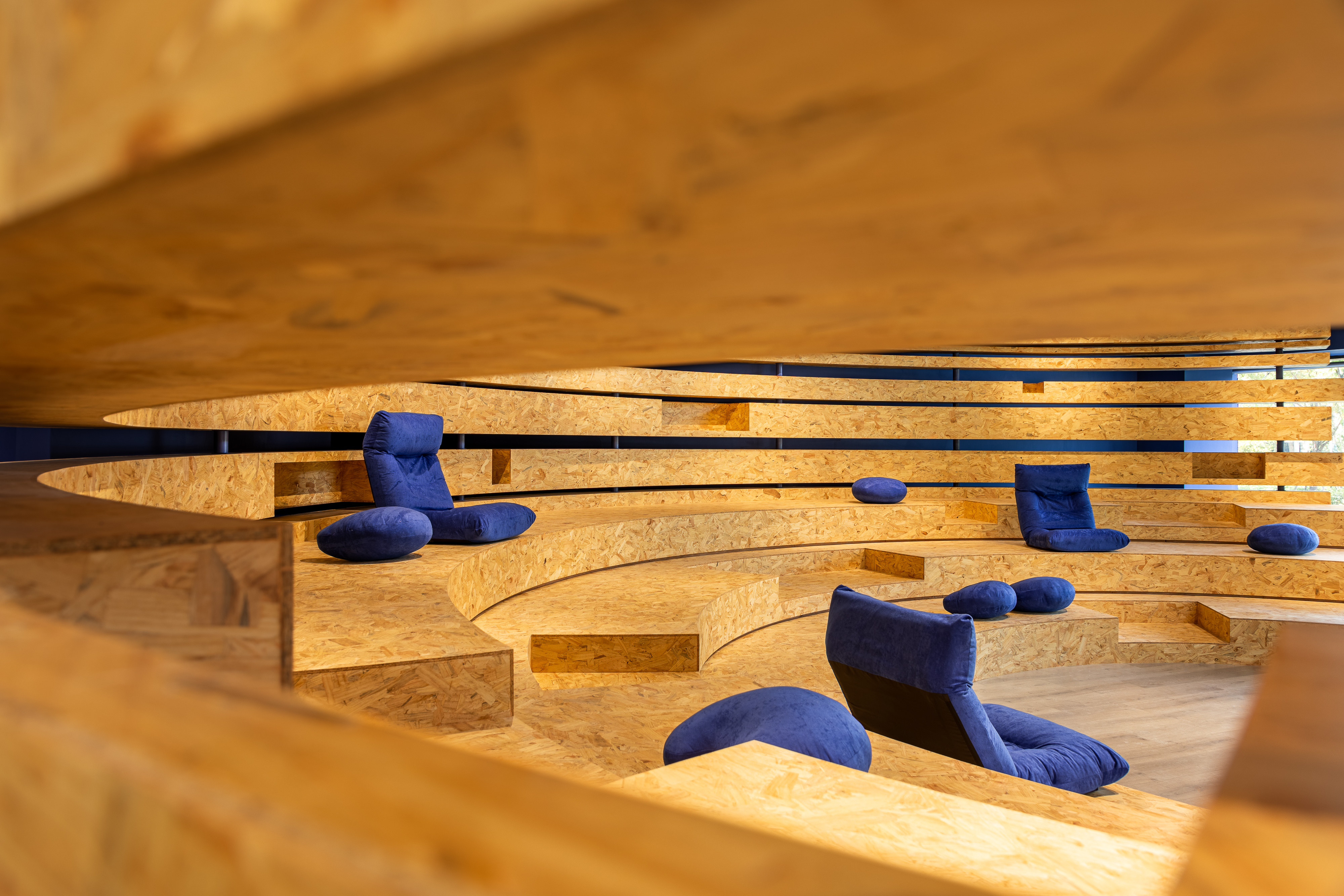 LZArchitects panasonic wind tunnel meetroom-11