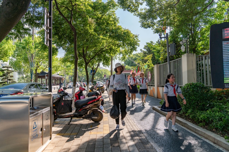 《稚趣街角》 | 微更新下的魅力街角设计-42