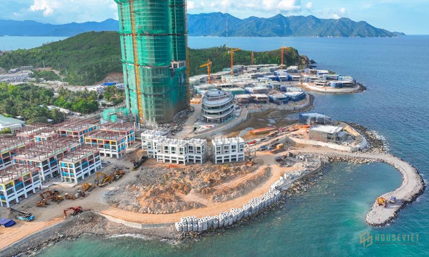 Melia and New world Hotel - Vega City in Vietnam-42