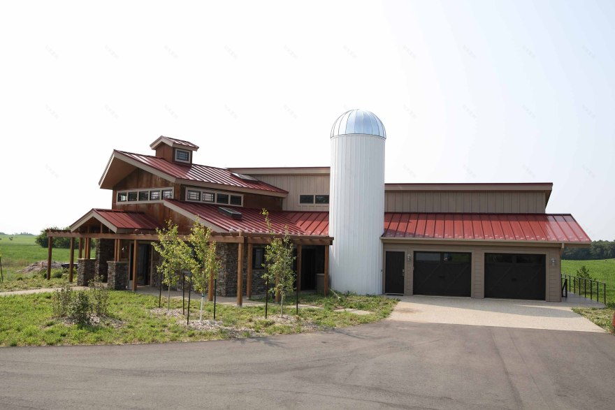 明尼苏达州北部现代农场风格退休宅-8