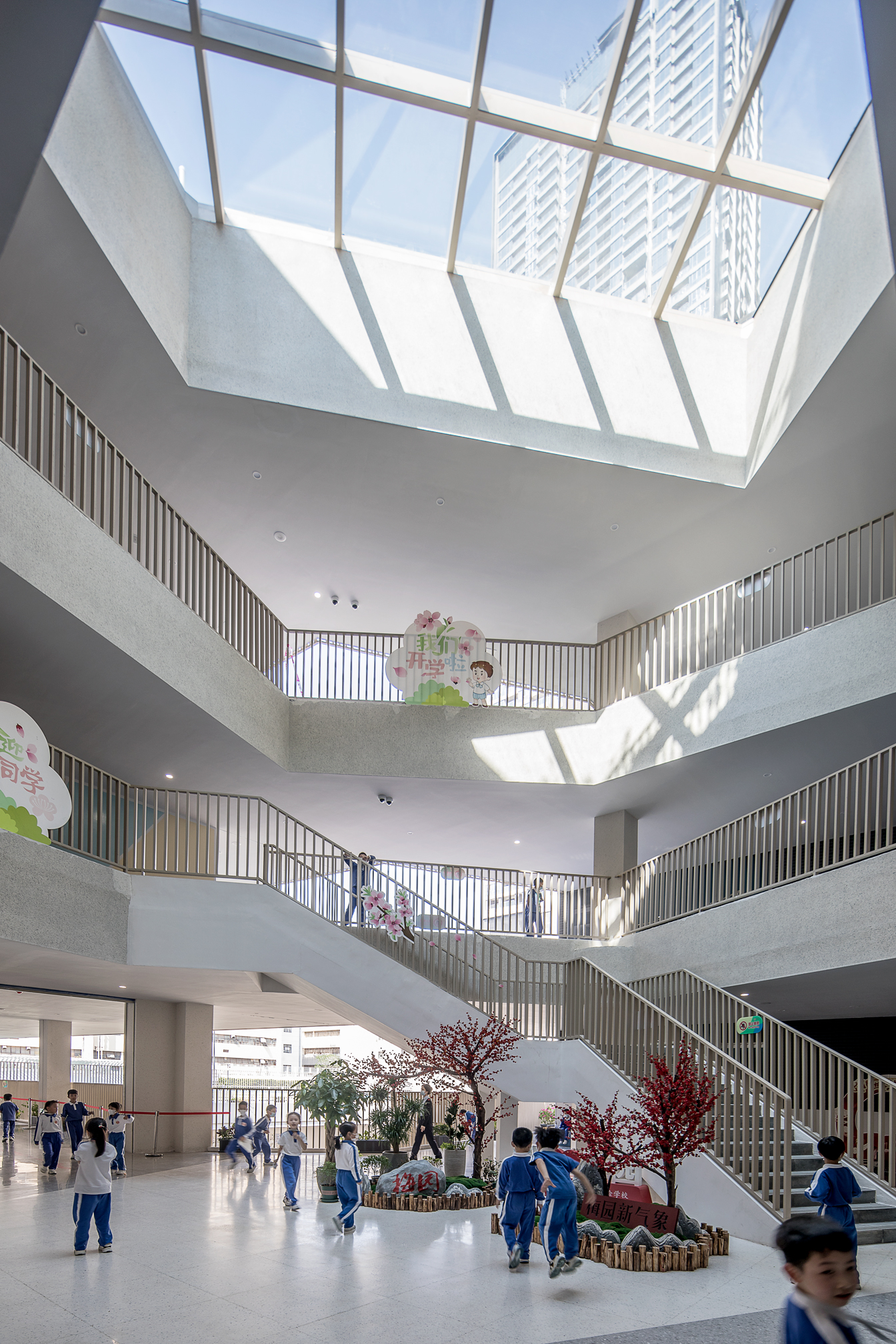 叠园绿谷：深圳市罗湖区桃园小学 / 立方设计 -18