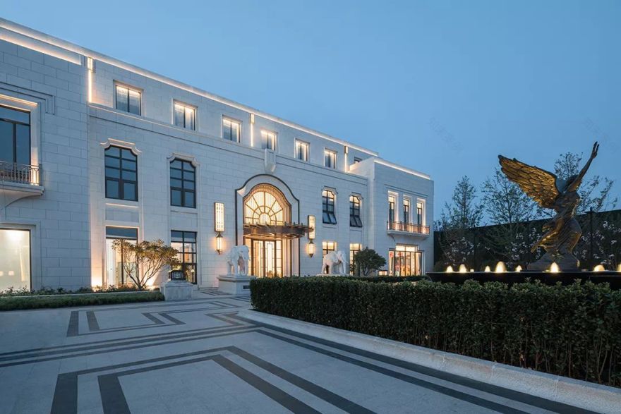 新城·悦隽公馆 | 大都会风格建筑的仪式感与花园时光-54