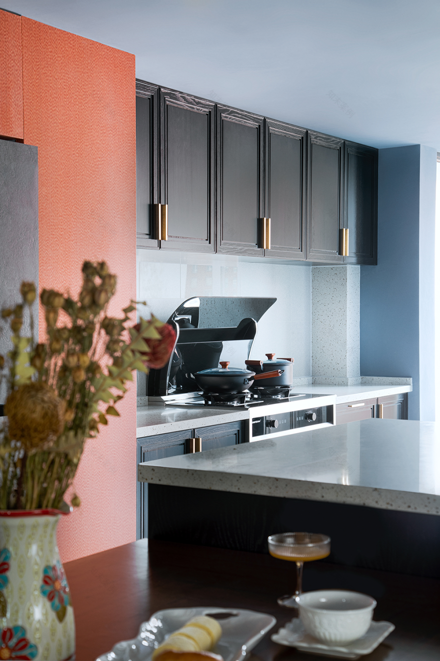 南洋复古风,151㎡家居空间的诗意探索-14