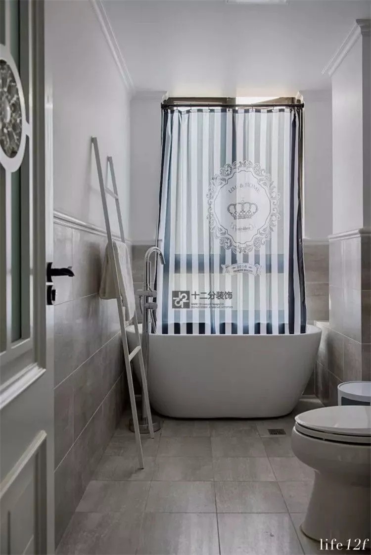 重庆现代风住宅的个性色彩搭配-21