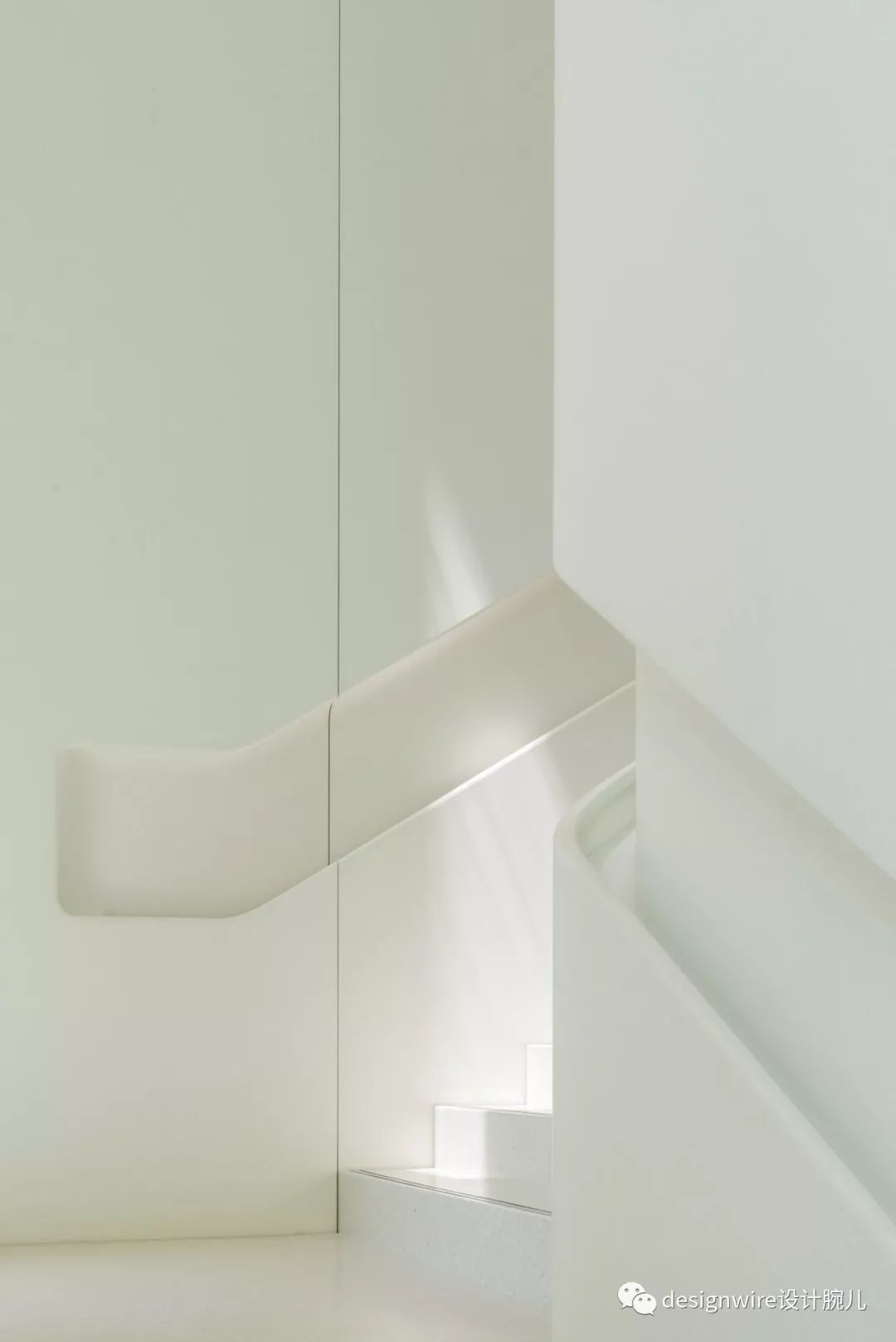 全球首个水上漂浮苹果店，创新设计诠释品牌理念-211