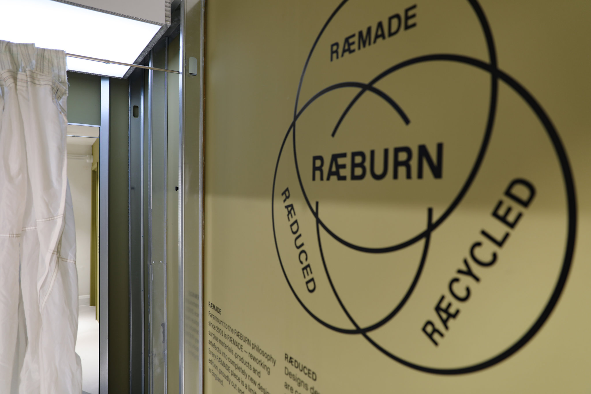 伦敦 RÆBURN 环保可回收商店环境设计-3
