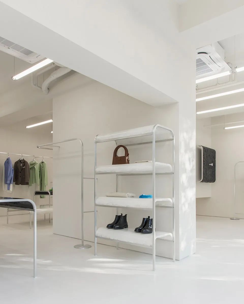 旧布料重生 · Short Sentence 服装店丨中国上海丨AIM 恺慕建筑设计-20