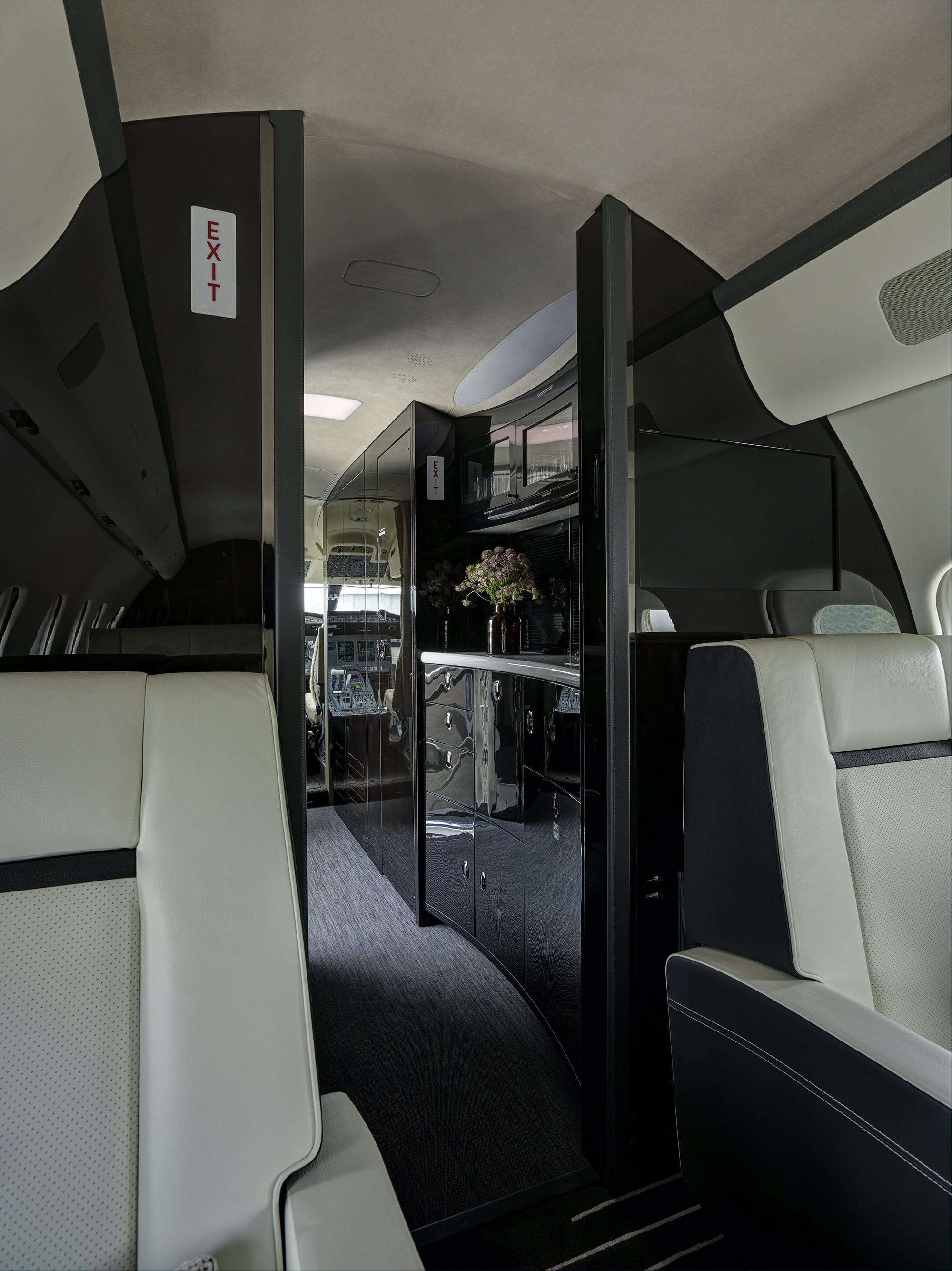 BOMBARDIER PRIVATE JET Grade New York-8