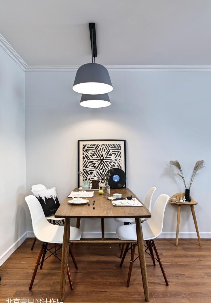 北欧风繁星点点，克罗地亚蓝吊灯点缀浪漫家居-4