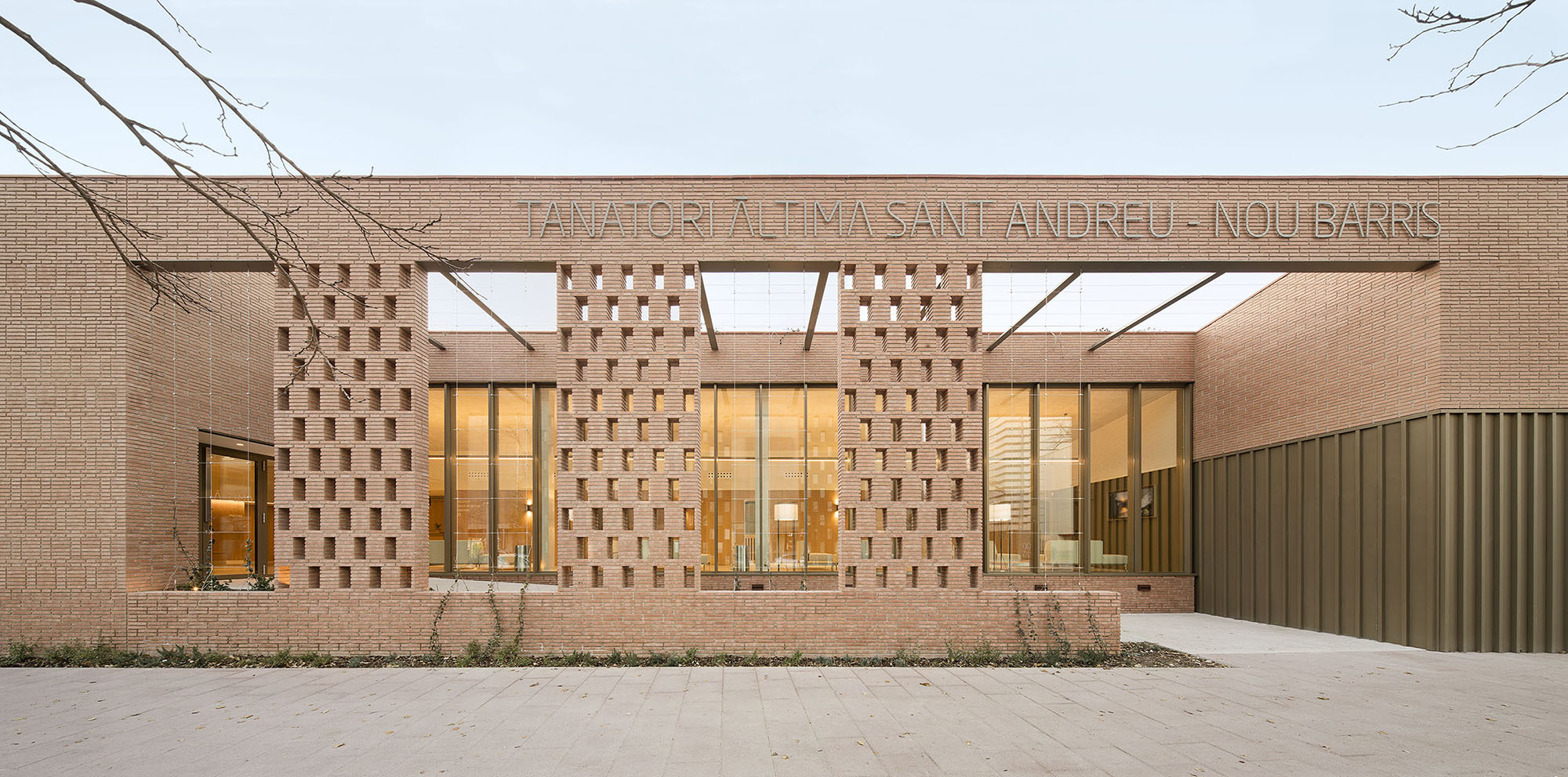 Àltima Sant Andreu 殡仪馆丨西班牙巴塞罗那丨Batlleiroig-48