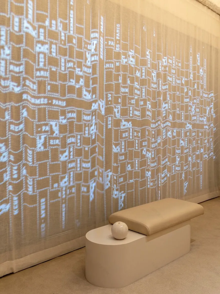 巴西爱马仕快闪店丨巴西圣保罗丨Estudio Guto Requena-38