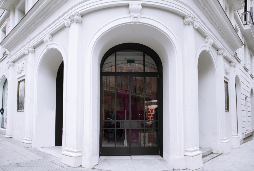 WOW 在线购物体验店丨西班牙马德里丨External Reference-81