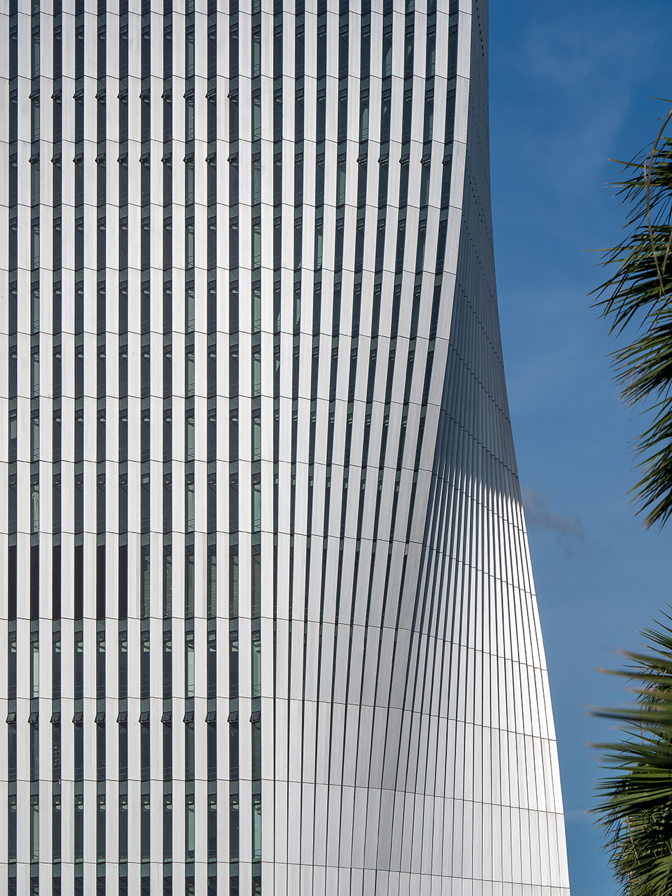 深圳能源大厦 / BIG-5