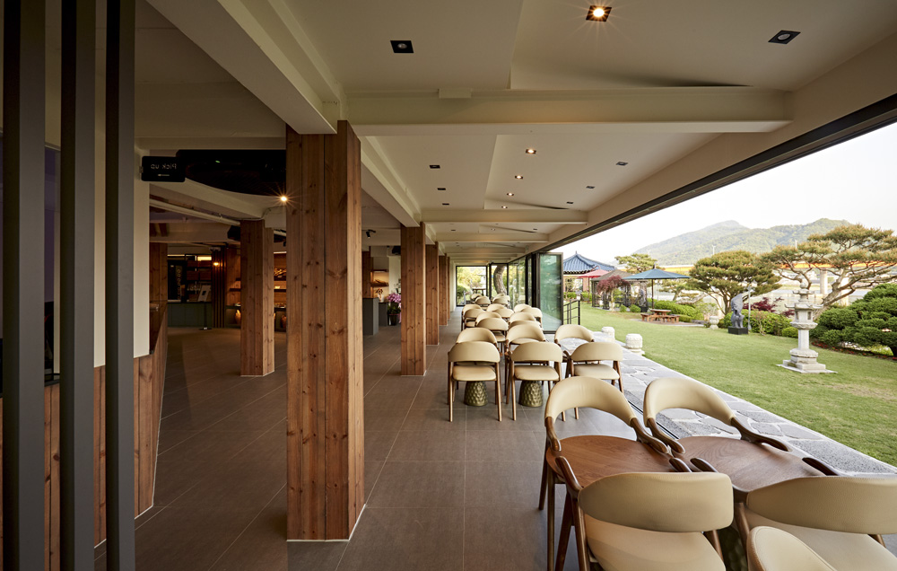 现代简约风格的餐厅设计-14