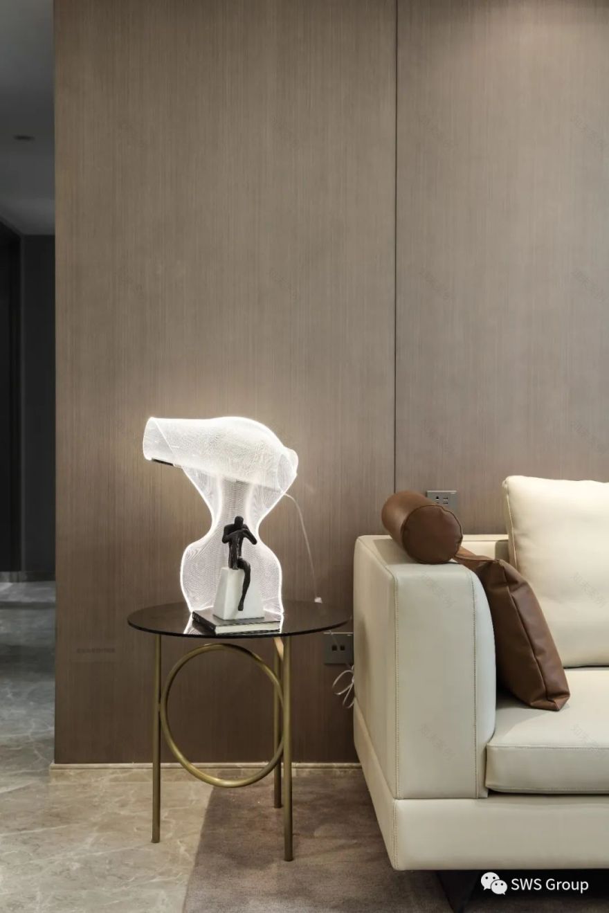 武汉绿城凤起听澜样板间 | 年轻现代的理想居所-17