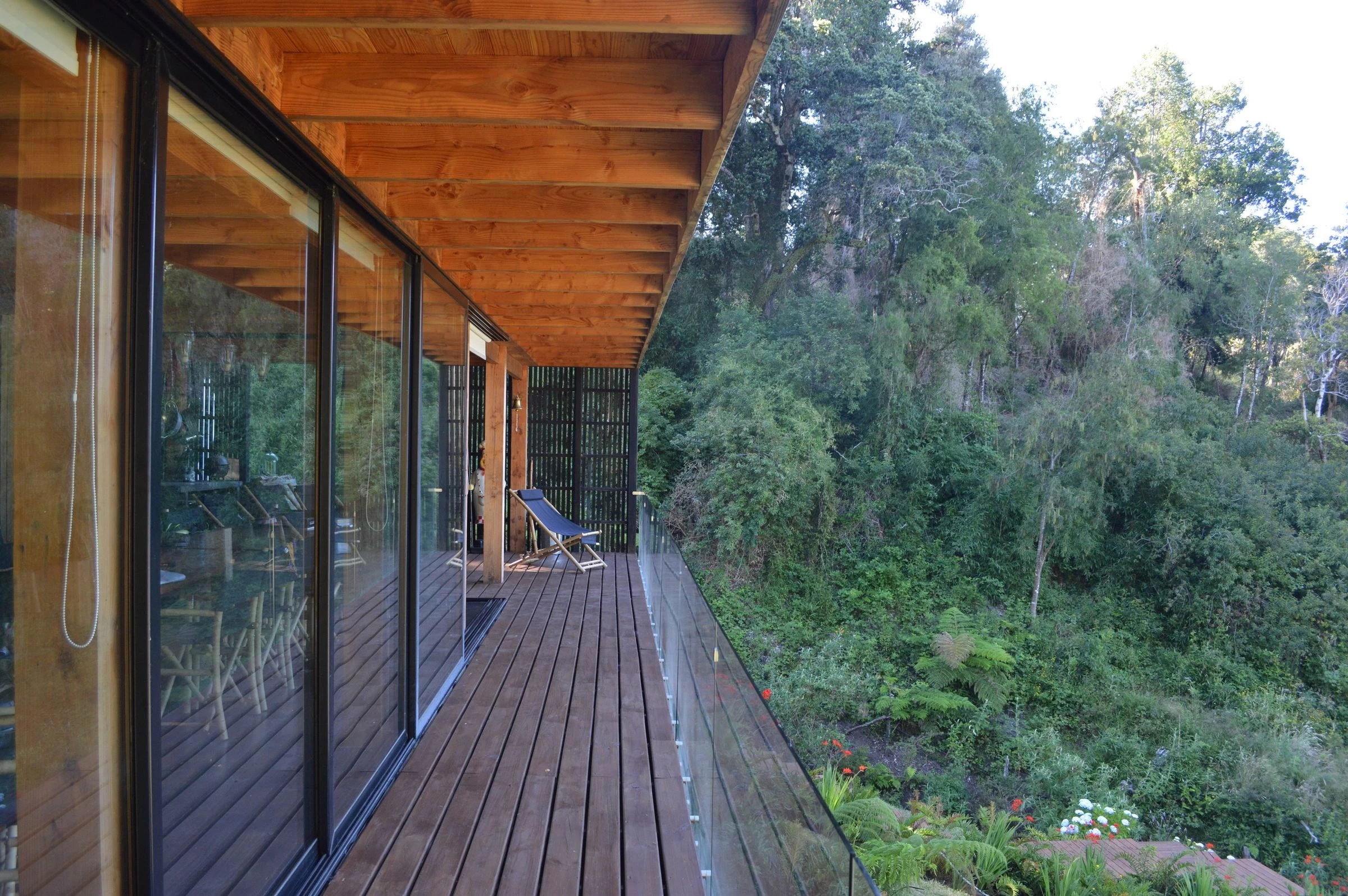 湖边林中建木屋，灵活多变适应未来-24