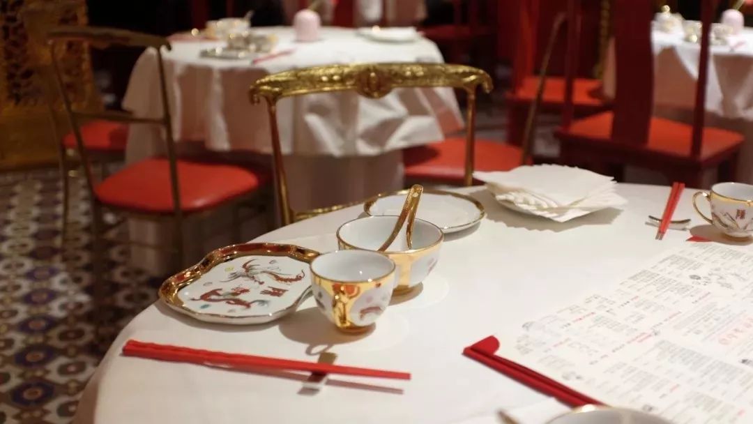 新国潮餐饮设计风靡上海,传统元素演绎现代美学-235